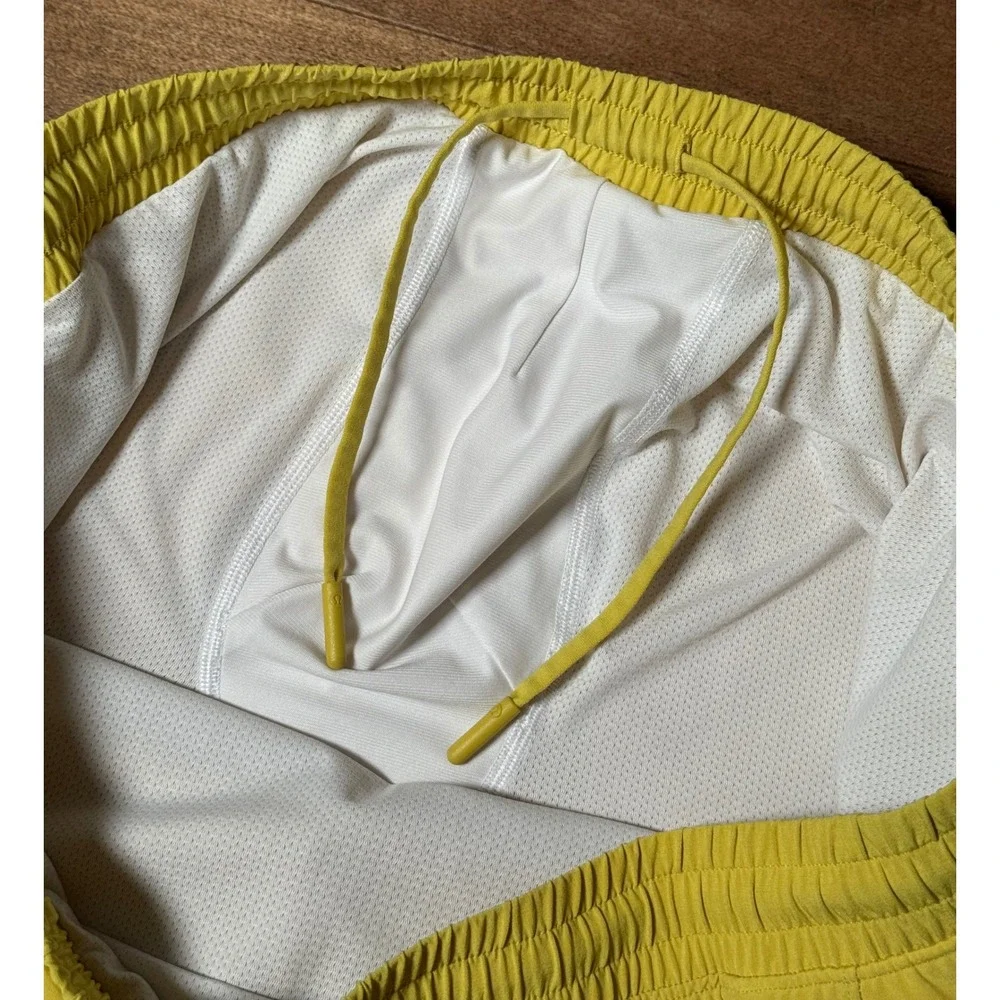 Lululemon Pace‎ Breaker 7